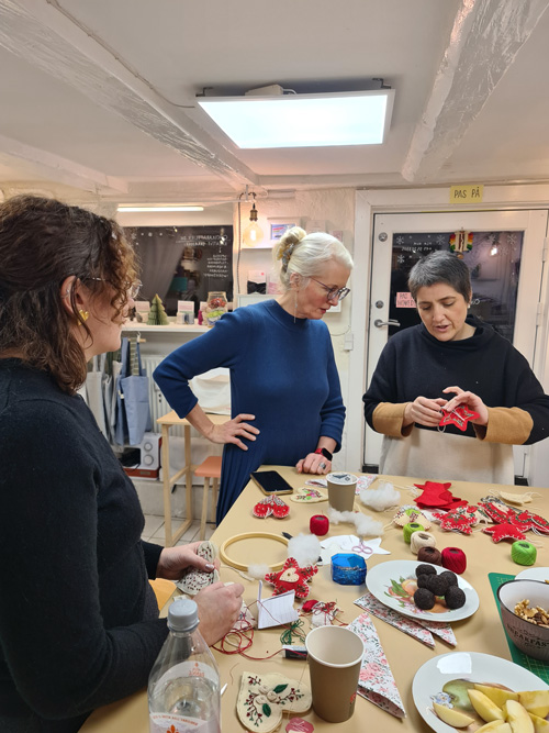 paulina-embroidery-classes